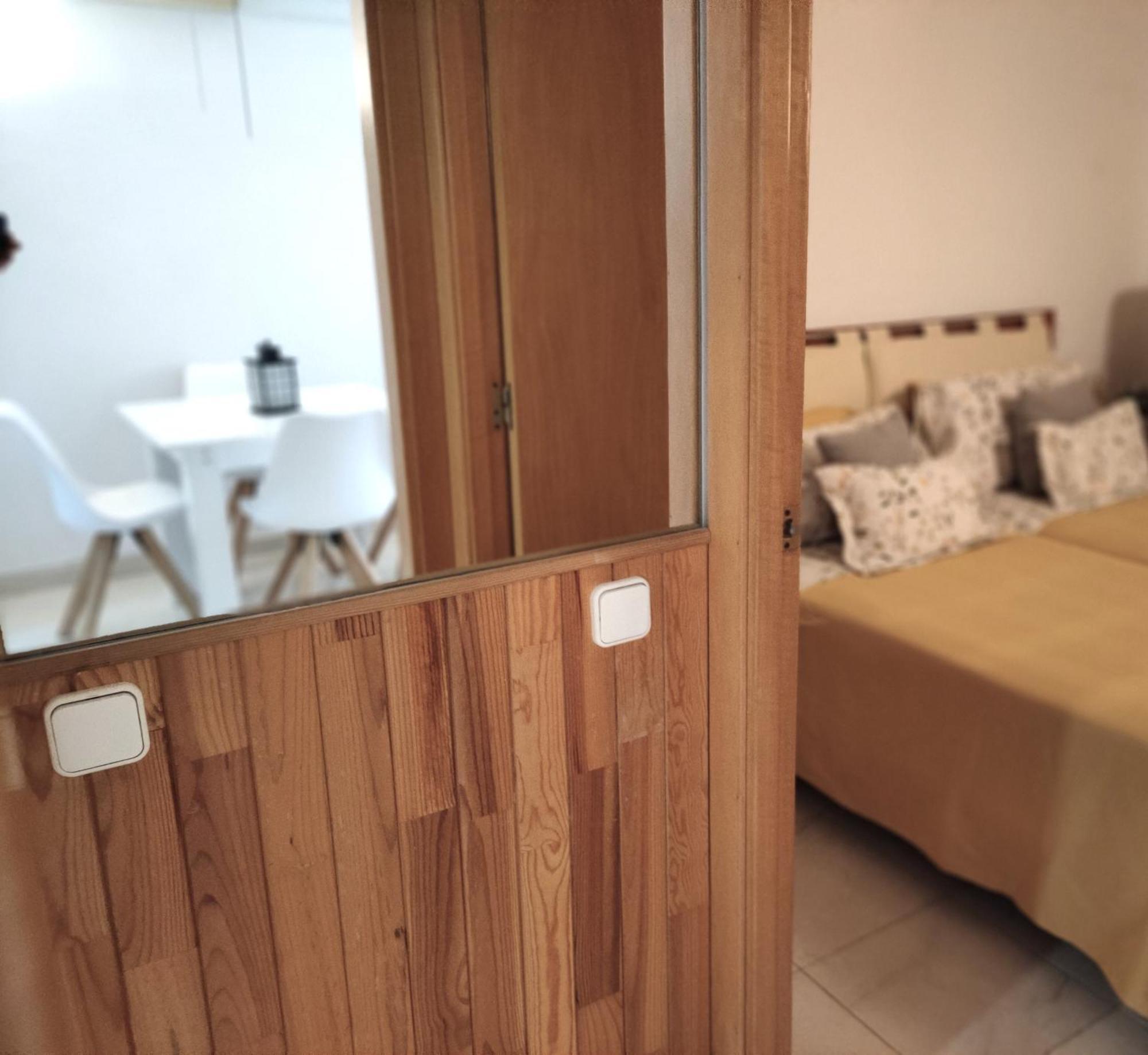 Luminoso Apartamento En Salou Con Terraza Y Parque Infantil Ideal Familias Exterior photo
